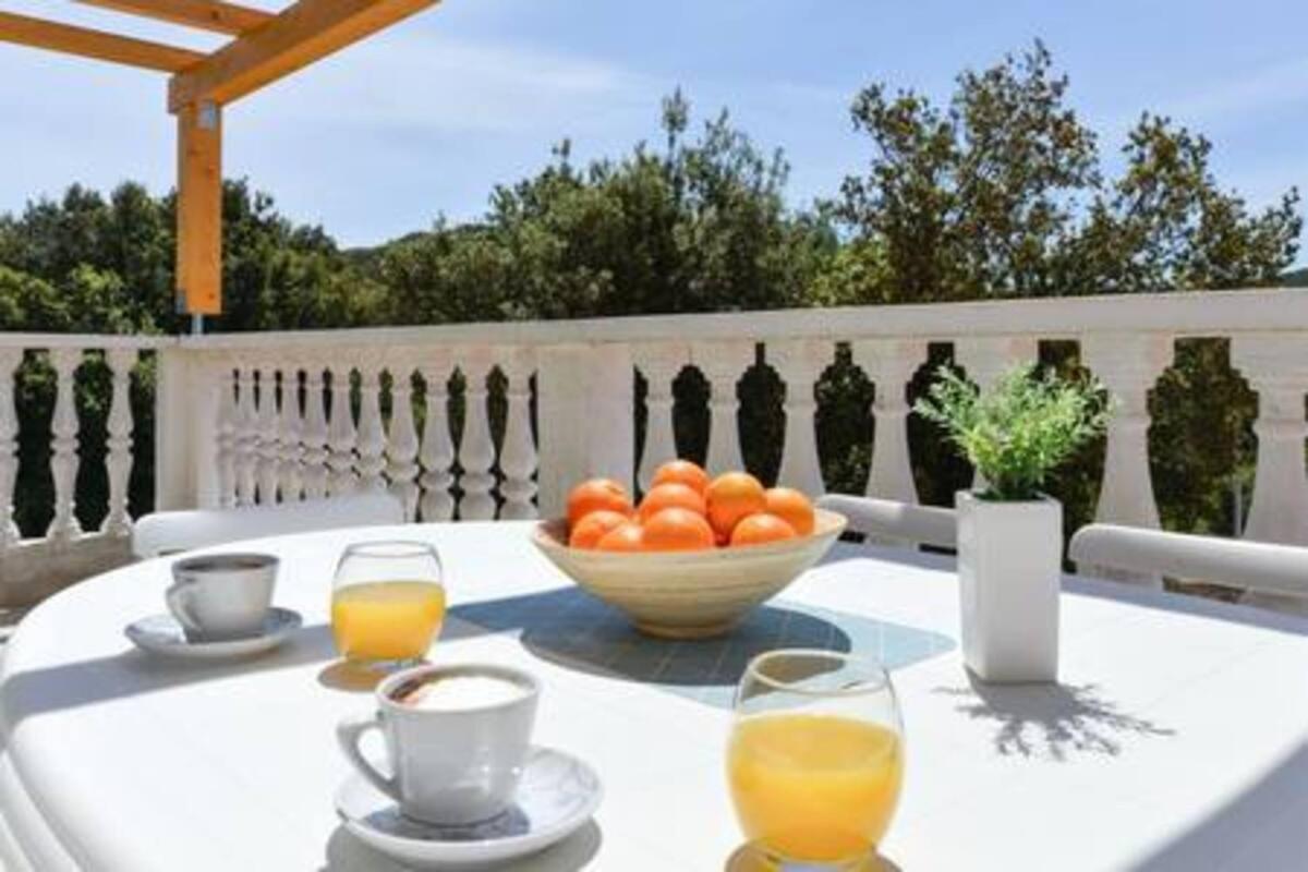Apartments Pero Zapuntel Ngoại thất bức ảnh