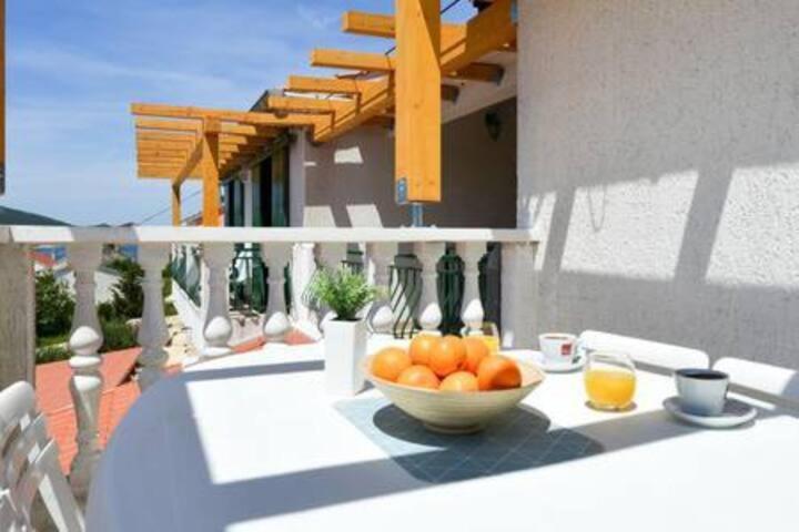 Apartments Pero Zapuntel Ngoại thất bức ảnh