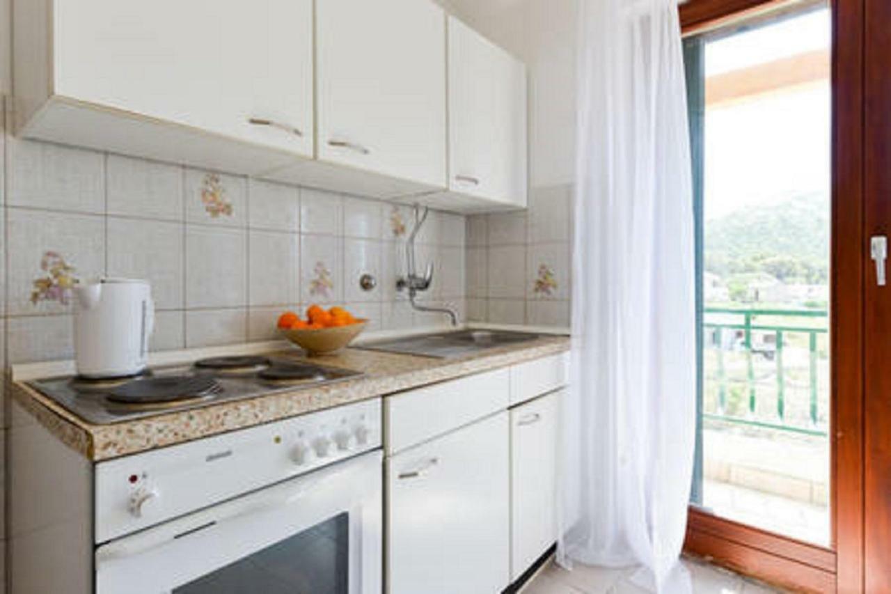 Apartments Pero Zapuntel Ngoại thất bức ảnh